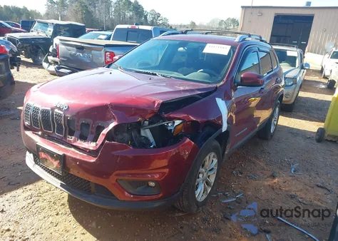 2019 Jeep Cherokee Latitude 4X4 from USA, damaged, VIN 1C4PJMCB3KD311496